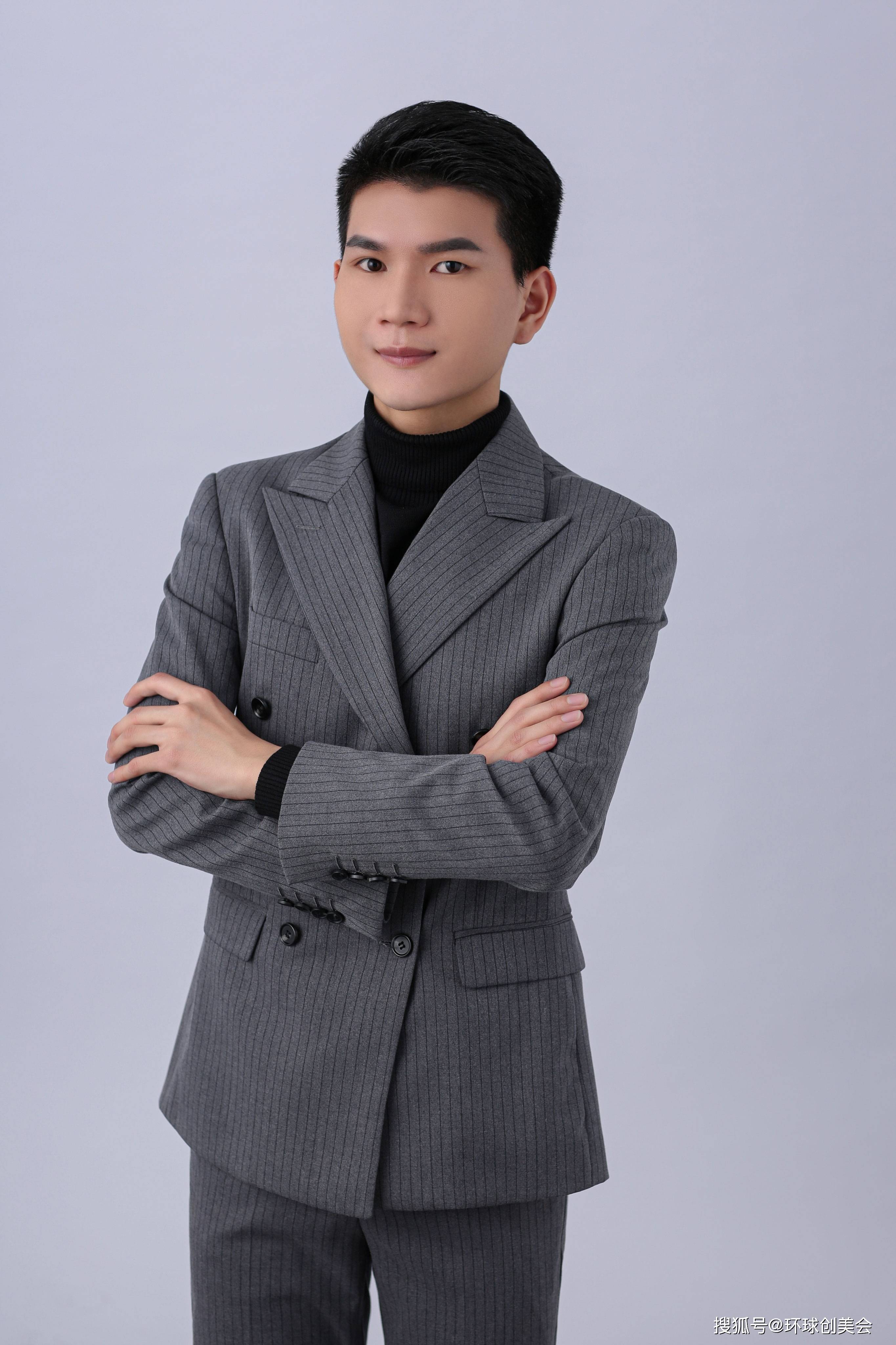 雷春 项目运营总监